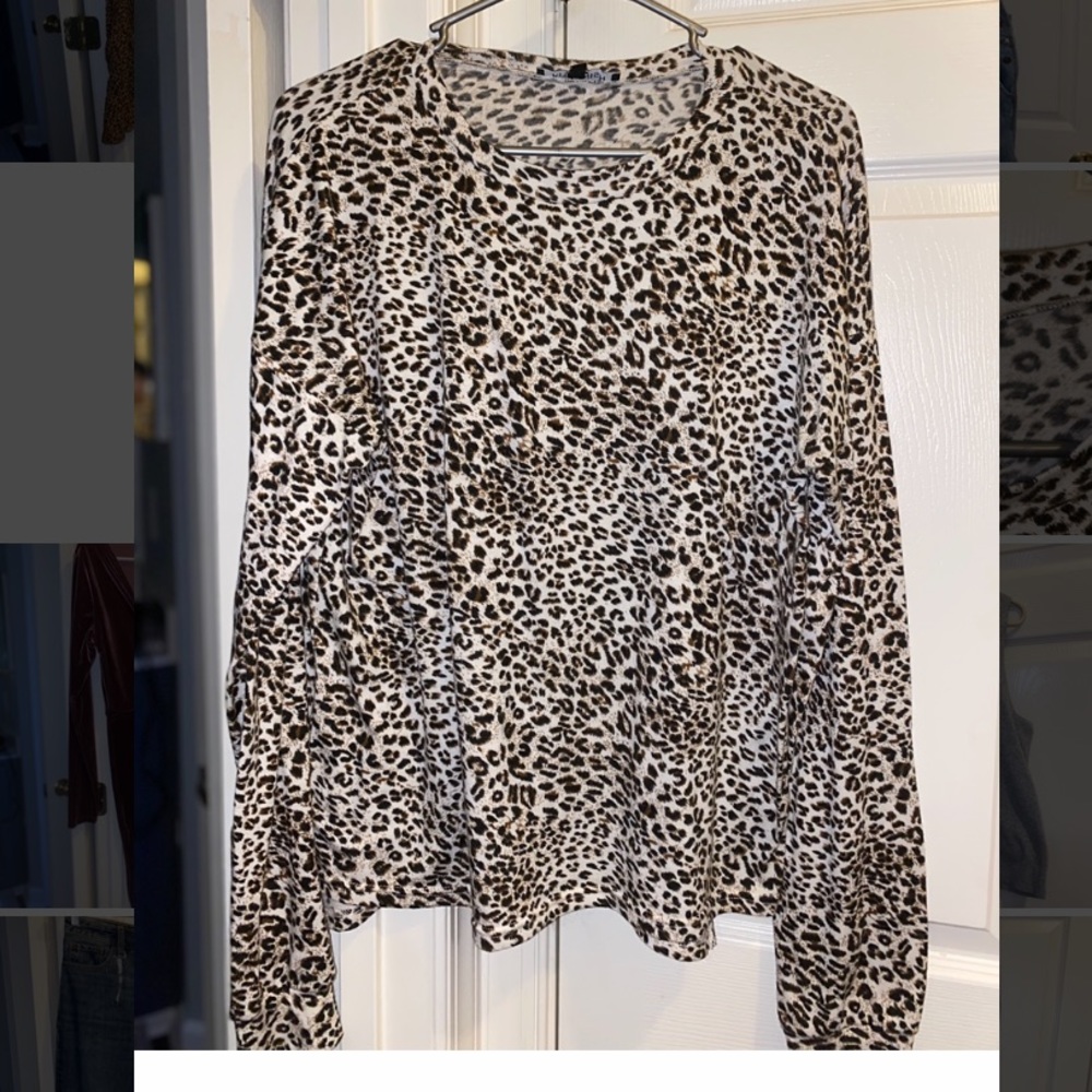 Kittenish long sleeve T-shirt